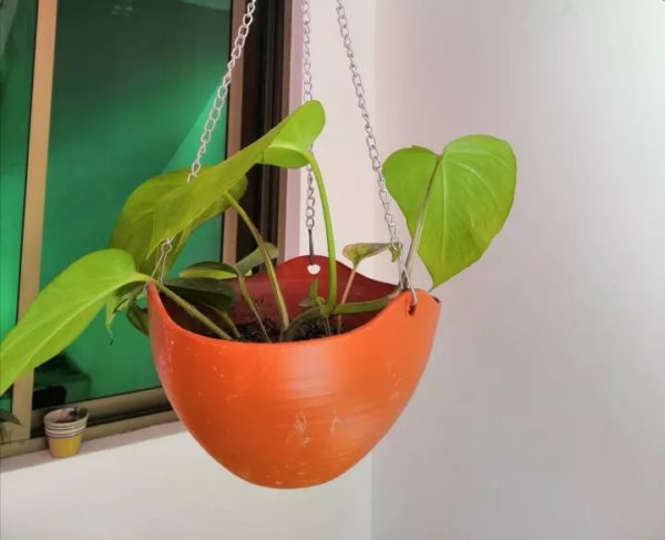 Pack of 2 Hanging Pots with Chain - Image 7