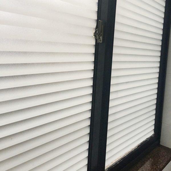 Flower Design Electrostatic Privacy Glass/Window Film, 1 x 3 feet price wall or cabinet paper - Image 3